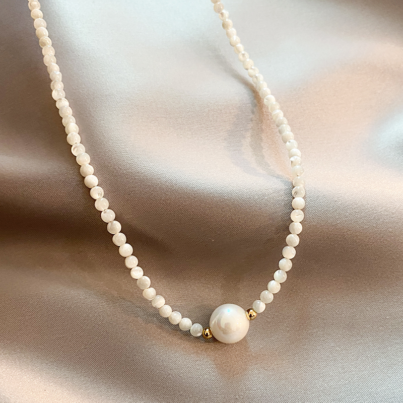 Collana Elegante di Perle